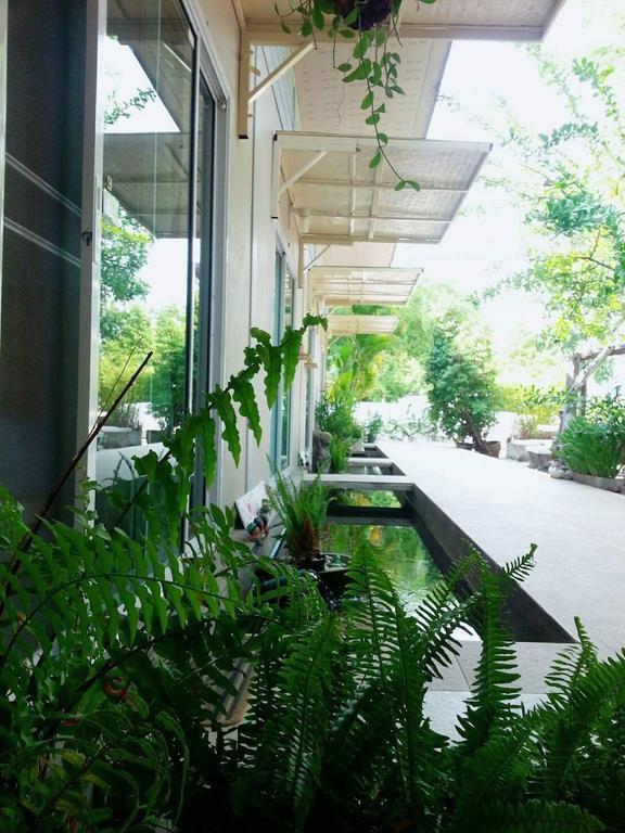 Baan Homlamoon Hotel Suan Phueng Exterior foto